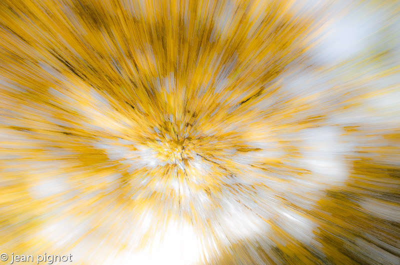 explozoom-2.jpg