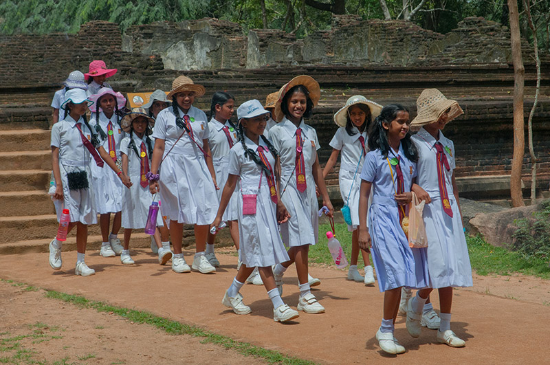 42-Ecole de filles.jpg
