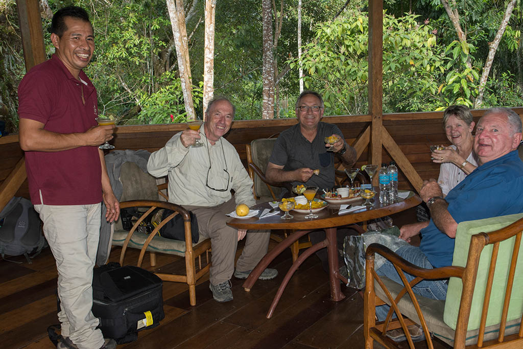 99-Accueil au Sani lodge.jpg