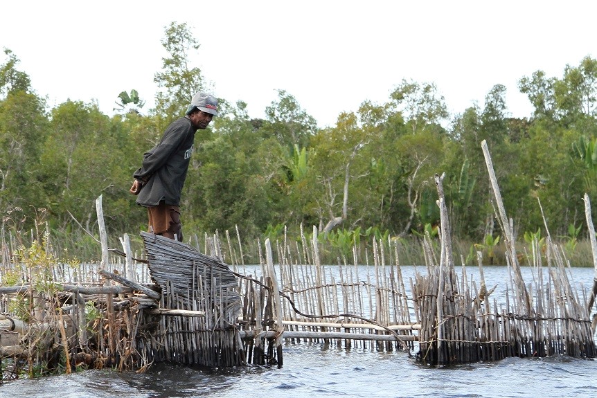 13 Barrage de pêche Pangalane.jpg