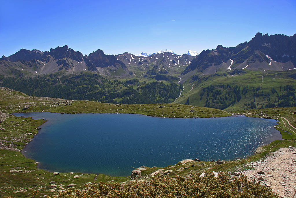 Lac Laramont 4 IN.jpg
