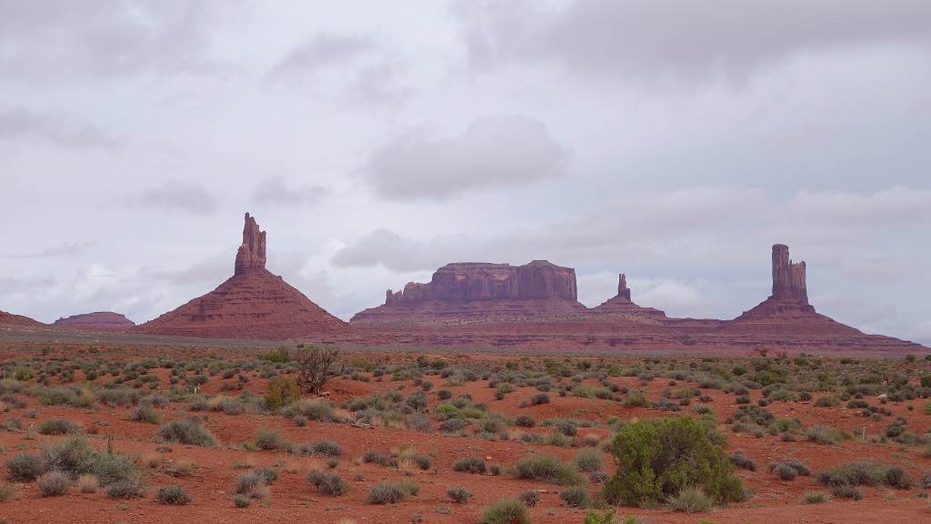 050 Monument Valley.JPG