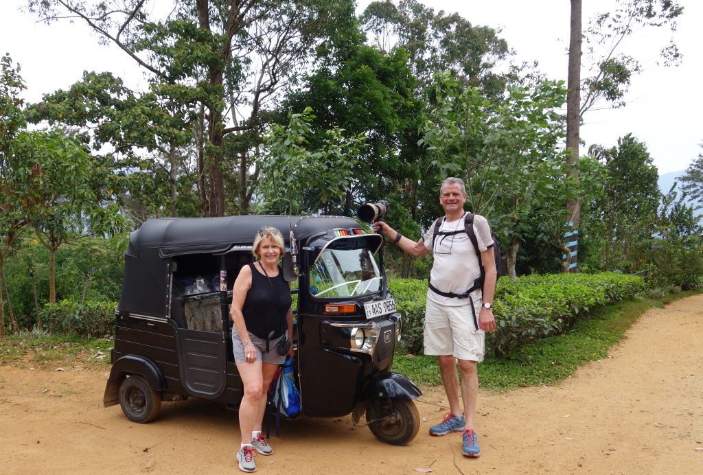 071 Zig et puce en Tuc-tuc.jpg