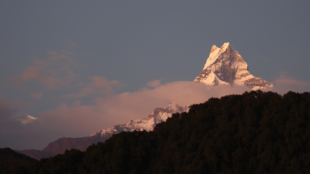 Machapuchare I&N.jpg